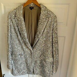 Express beautiful silver sequin blazer Sz L Boyfriend Fit Holiday